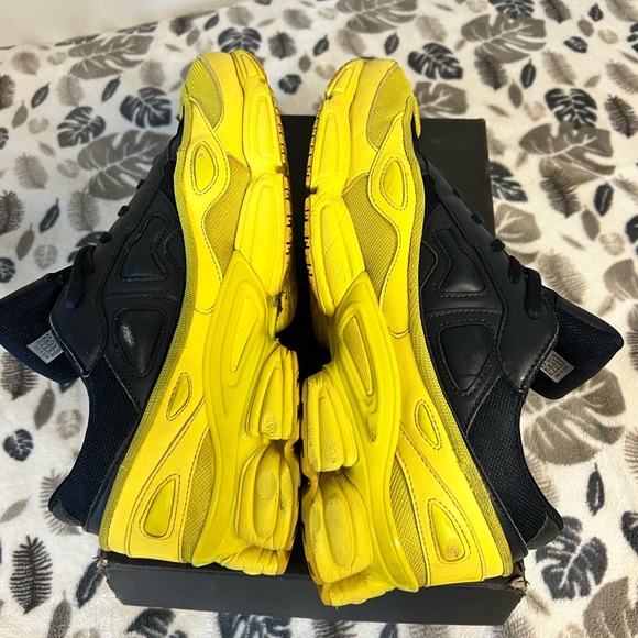 Raf Simons Ozweego (Yellow) - Picture 4 of 5
